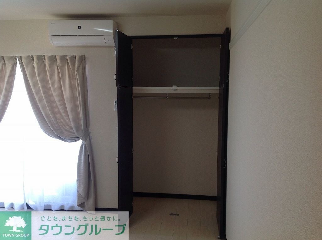 レオネクストオリーブハウスの物件内観写真