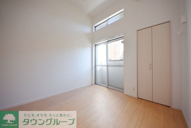 スプリングフォレスト参番館の物件内観写真