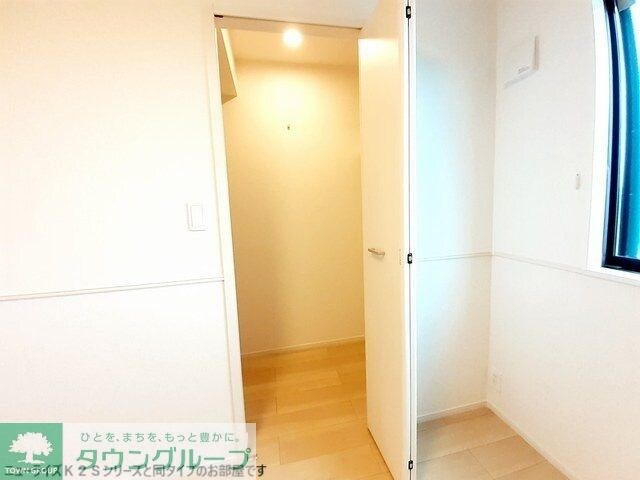 ヒカルサ加須イーストIの物件内観写真