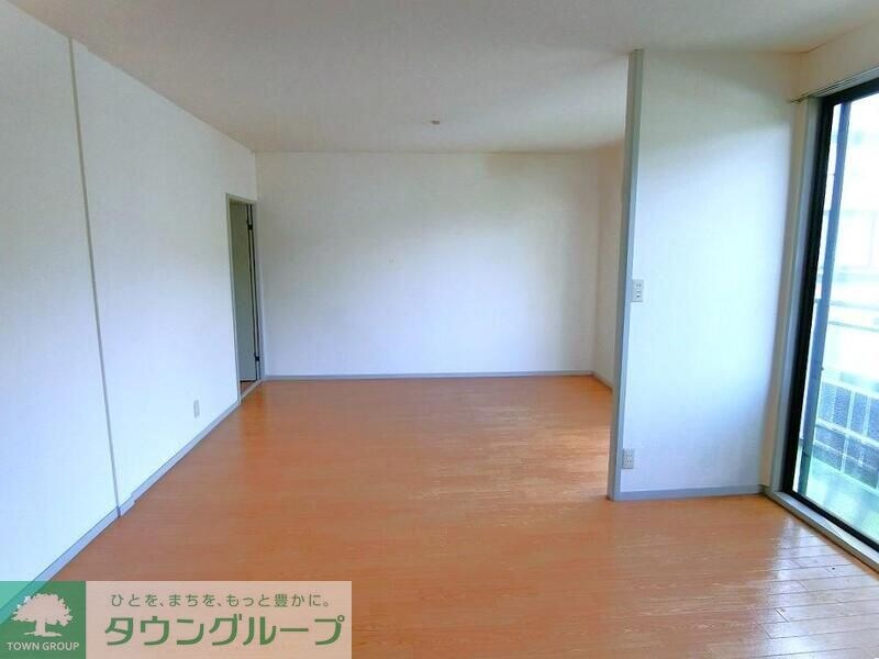 サンライフ梅郷 B棟の物件内観写真