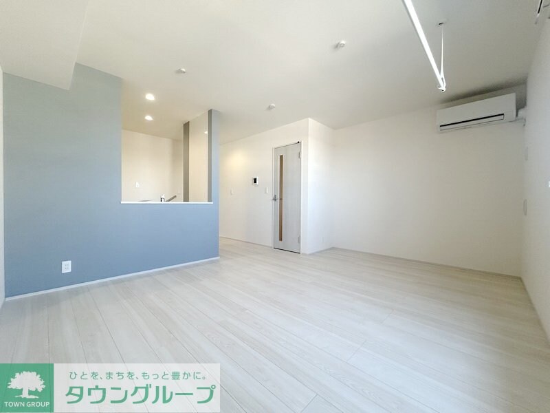 ガレージハウス久喜青毛の物件内観写真