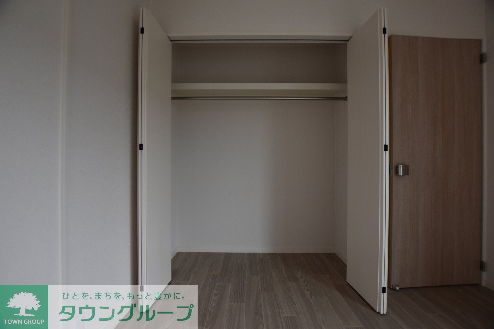 Elegante Serenoの物件内観写真