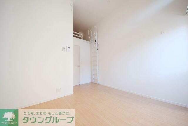 スプリングフォレスト参番館の物件内観写真