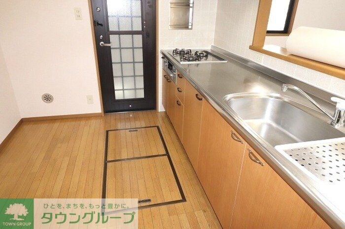 蓮見貸家 10号棟の物件内観写真