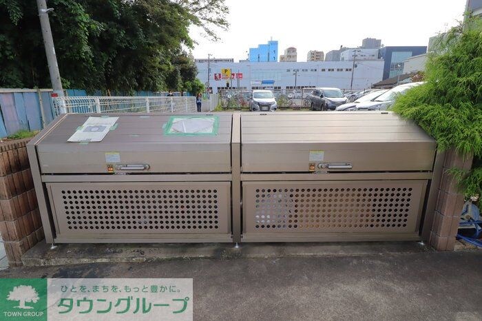 エスト・レザンの物件内観写真