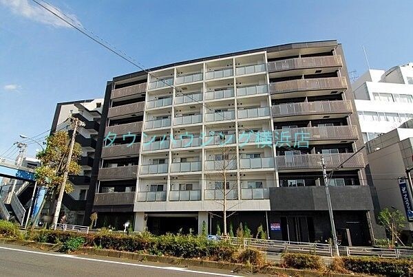 プレディアスタイル横濱沢渡の物件内観写真