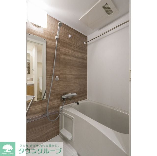 コンフォリア・リヴ横浜平沼の物件内観写真