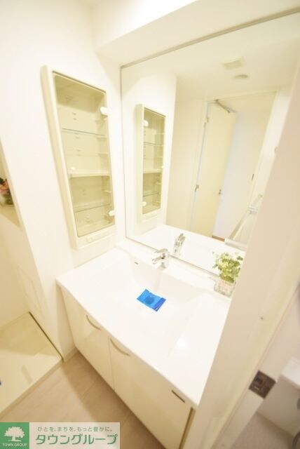 ドゥーエ横濱台町の物件内観写真