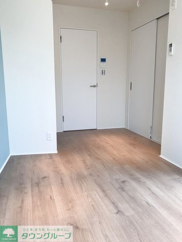 b'CASA Yokohamaの物件内観写真