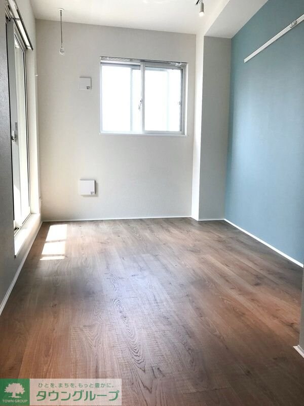 b'CASA Yokohamaの物件内観写真