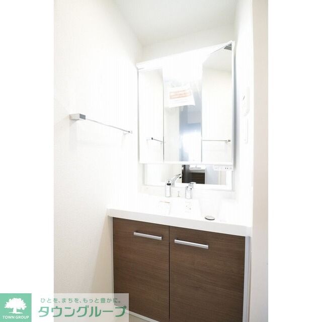 BluRock東神奈川の物件内観写真