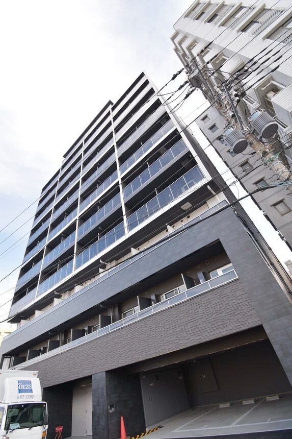 ガーラ・リバースクエア横濱南の物件外観写真