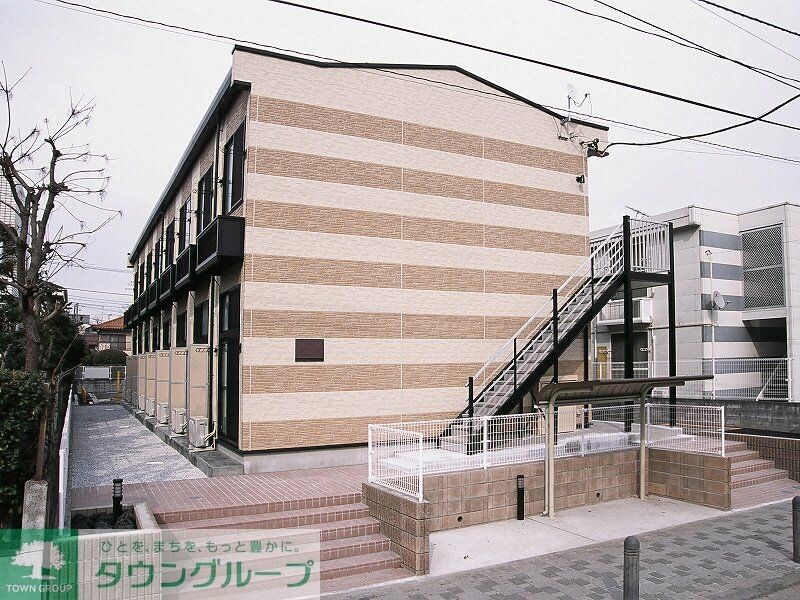 レオパレスディモア洋光台の物件外観写真