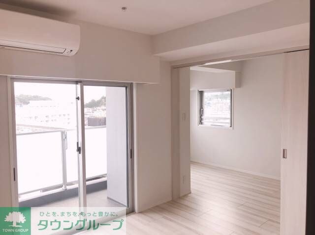 リヴシティ横濱新川町弐番館の物件内観写真