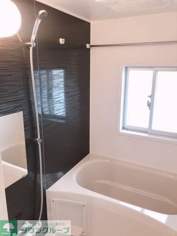 リヴシティ横濱新川町弐番館の物件内観写真