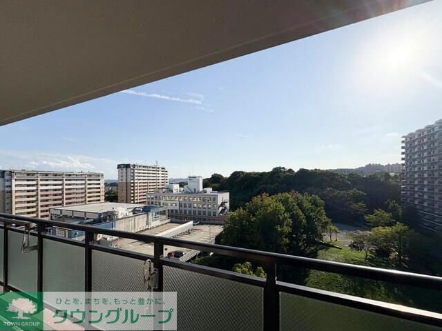 ビーコンヒル能見台センターヒルD棟の物件内観写真