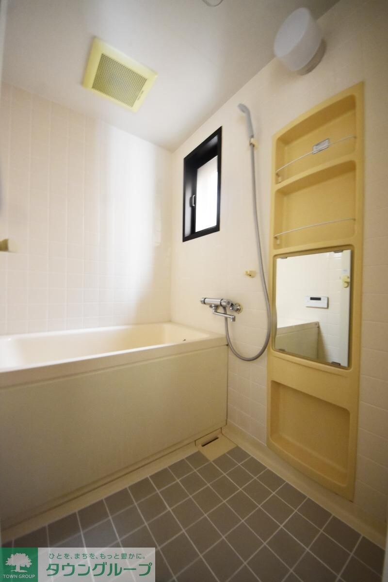 サンヒルズ上大岡Bの物件内観写真