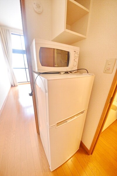 レオパレスブルースカイ 阿久和の物件内観写真