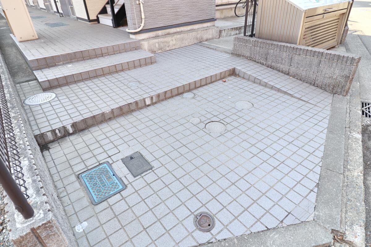 レオパレスイーリスコートの物件内観写真