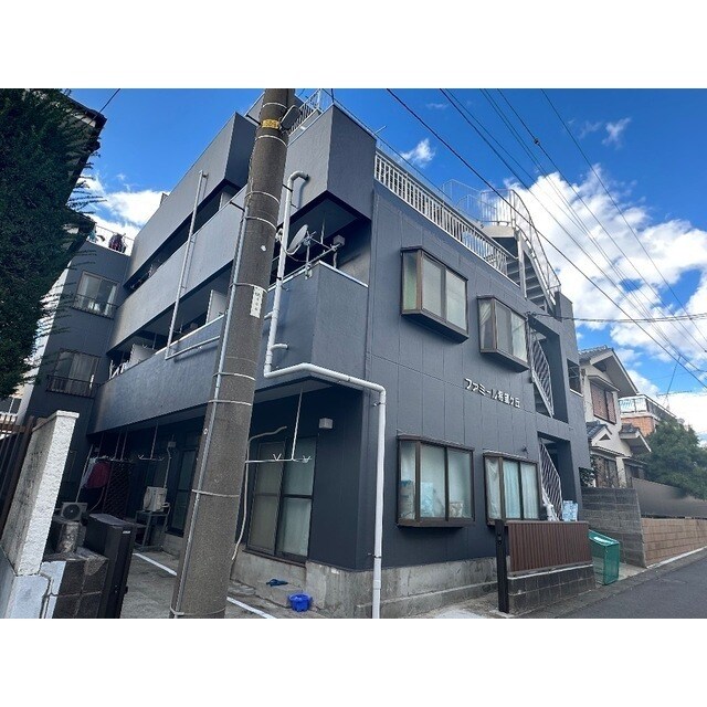 ファミール希望ヶ丘の物件外観写真