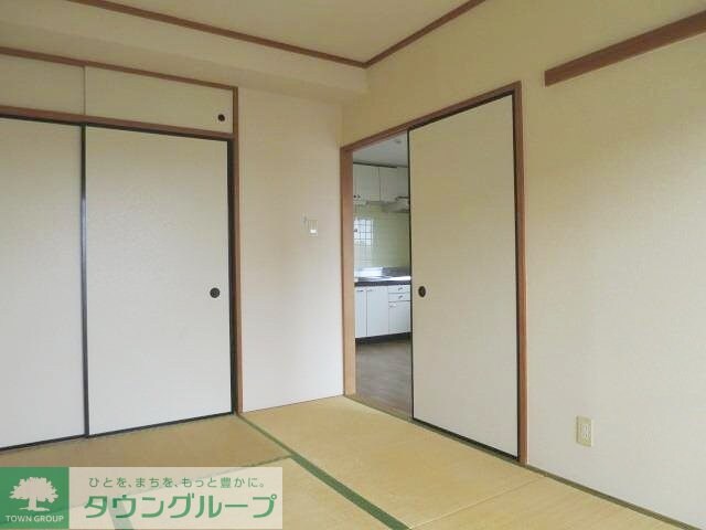 メゾンデフォンティヌの物件内観写真