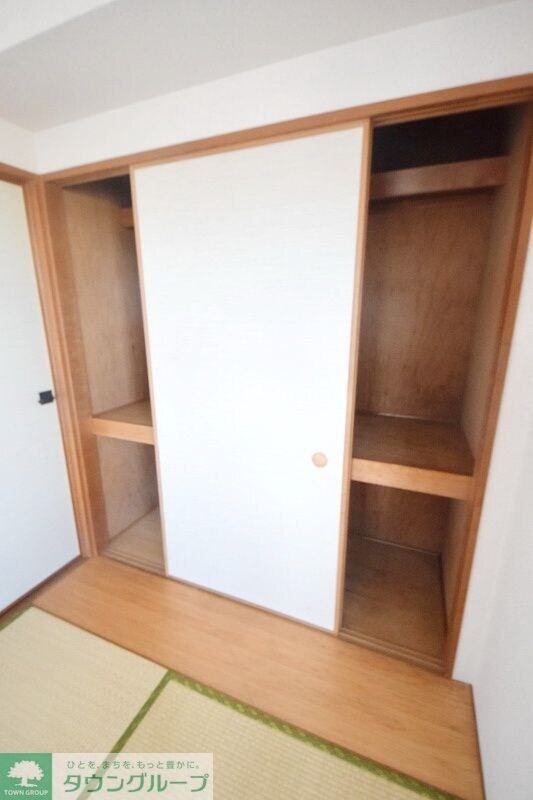 ウエスト ヴィレッジの物件内観写真