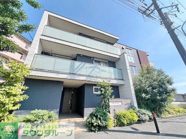 HEBEL MAISON 中山の物件外観写真