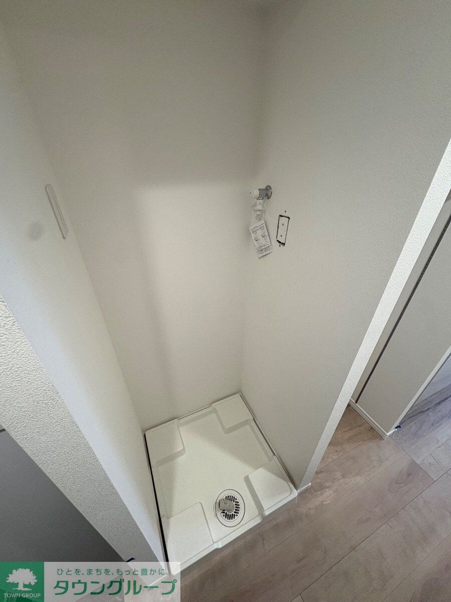 アザーレ・ディオン六会日大前の物件内観写真