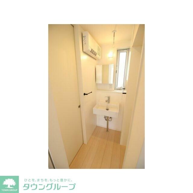 カーサヴァリエッタ岸谷の物件内観写真