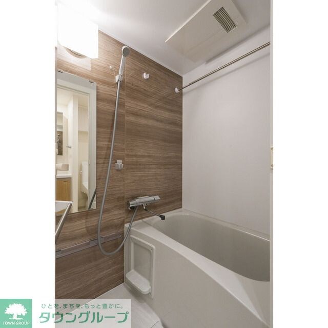 コンフォリア・リヴ横浜平沼の物件内観写真