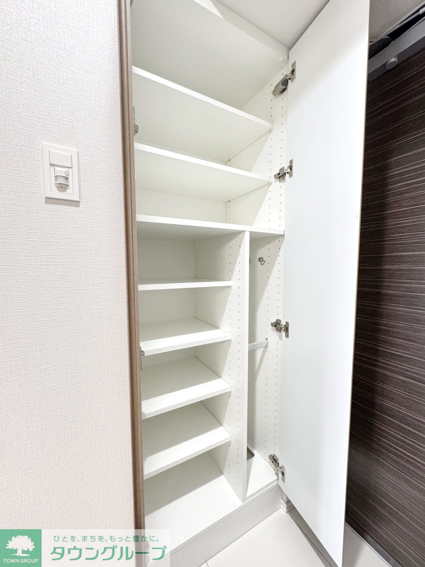 GENOVIA西横浜の物件内観写真