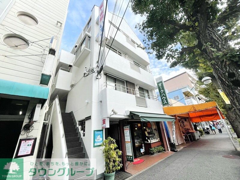 ホワイトマンションの物件外観写真