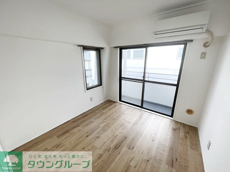 ホワイトマンションの物件内観写真