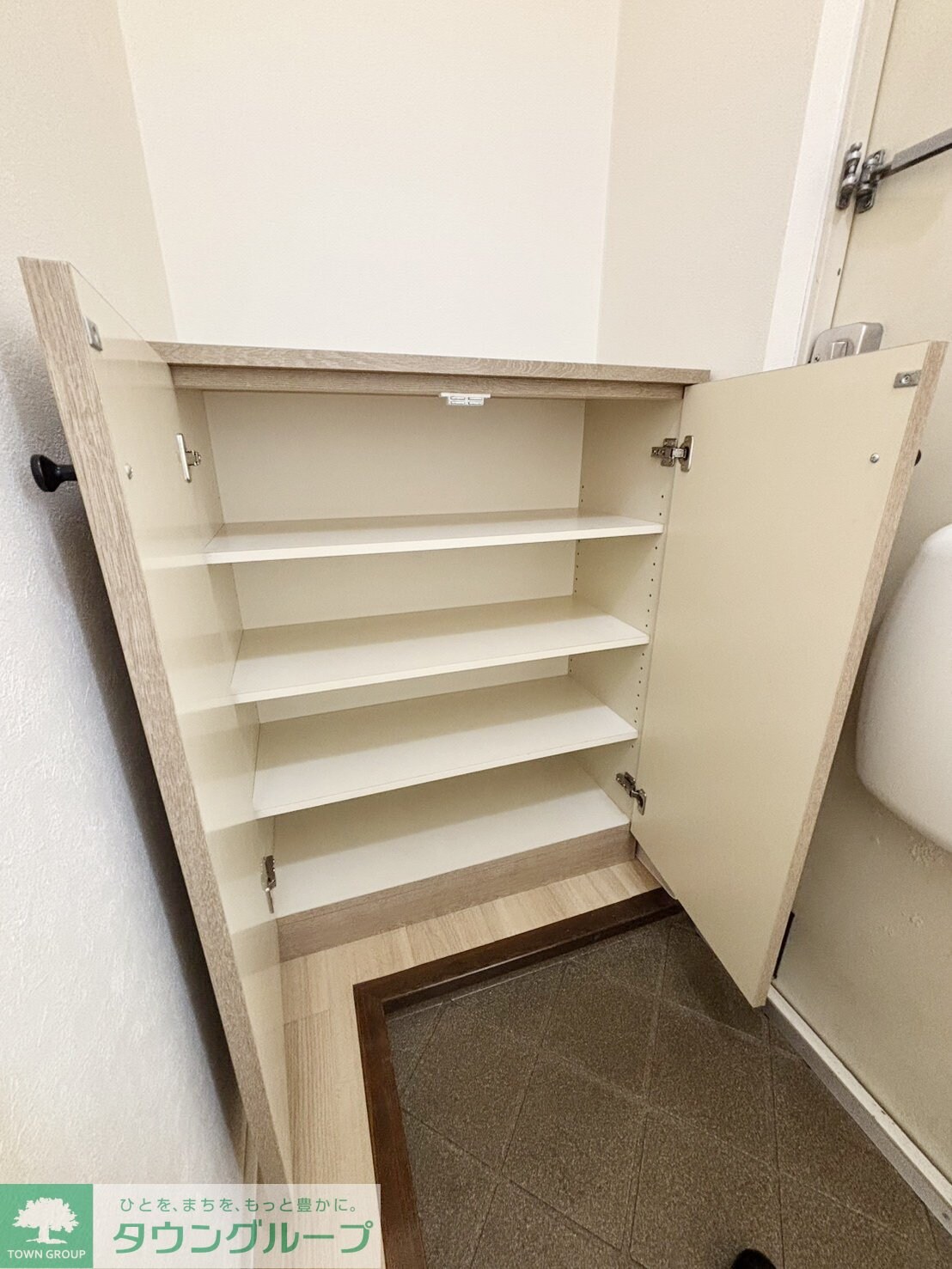 シャトル中山の物件内観写真