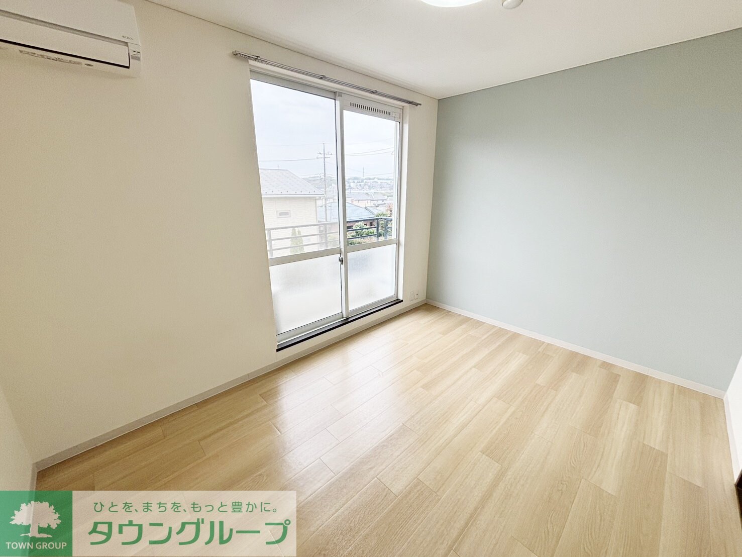 シャトル中山の物件内観写真