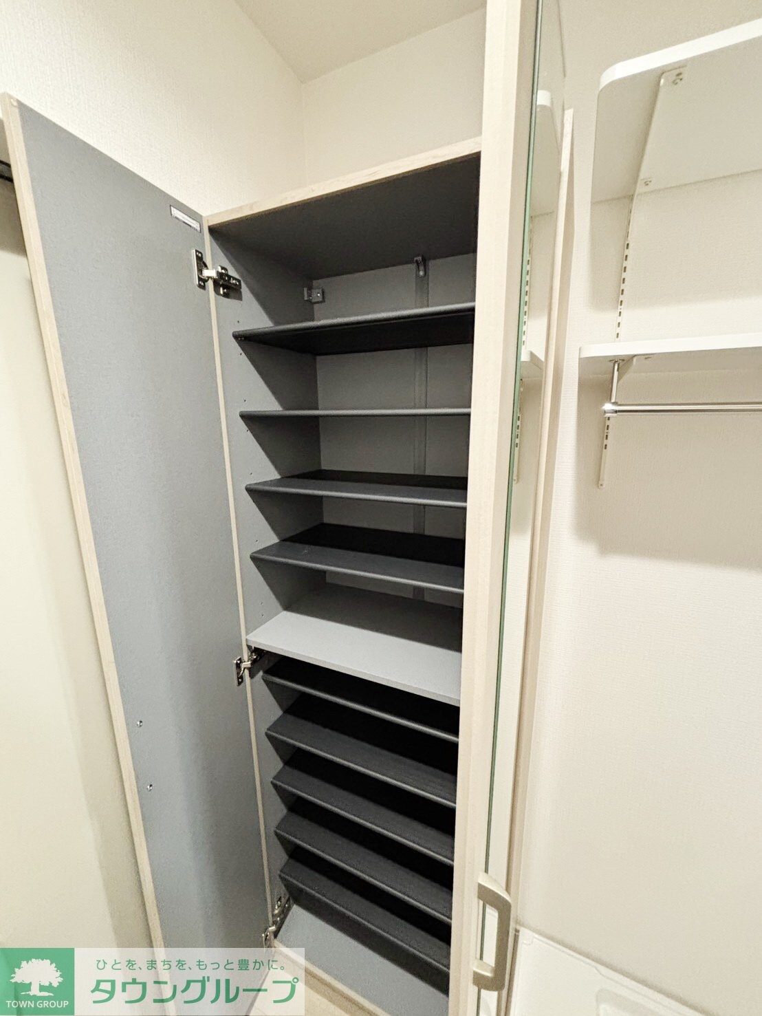 ラフィーネ三ツ沢南町の物件内観写真