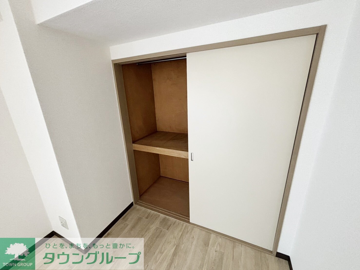 プラザ仲町台センターの物件内観写真