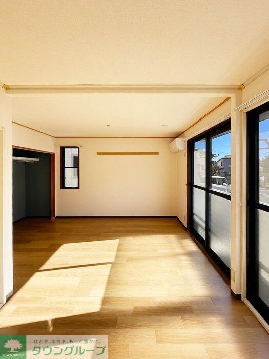 ハウゼ・ユートピアBの物件内観写真