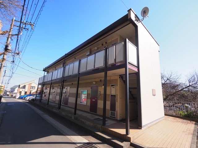 レオパレスノースヒルの物件外観写真