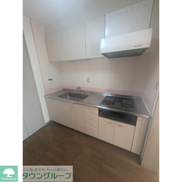 サンヒルズ上大岡Bの物件内観写真