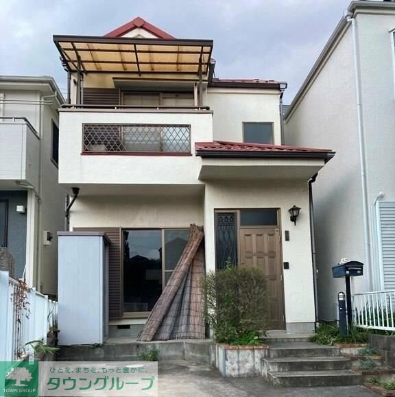 戸塚町戸建の物件外観写真