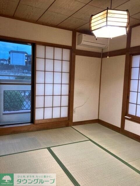 戸塚町戸建の物件内観写真