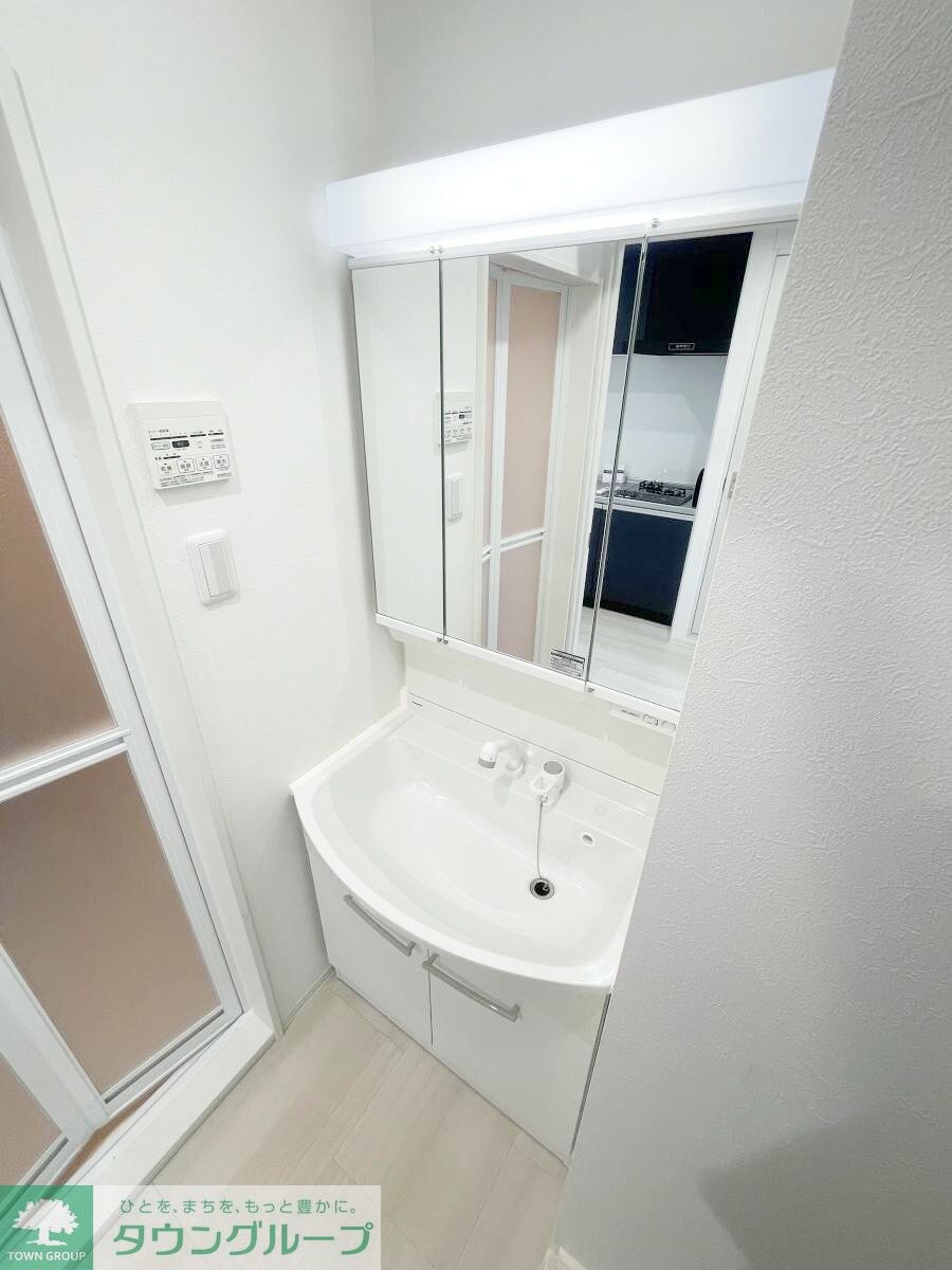 LOC’S KIKUNAの物件内観写真