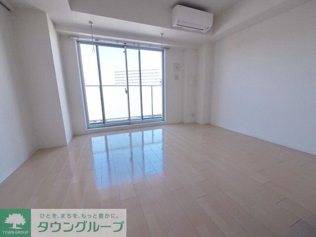 レジディア新横浜の物件内観写真