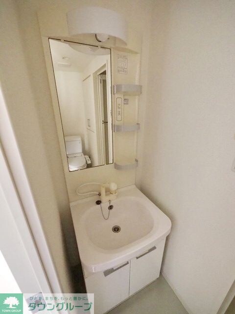 レジディア新横浜の物件内観写真