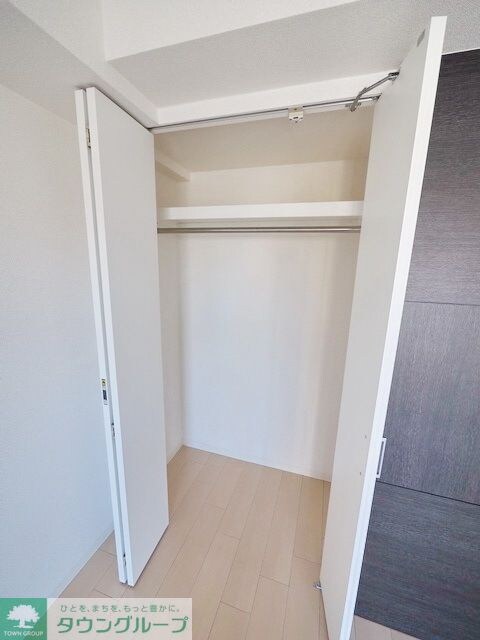 レジディア新横浜の物件内観写真