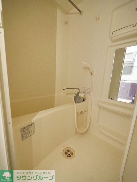 レジディア新横浜の物件内観写真