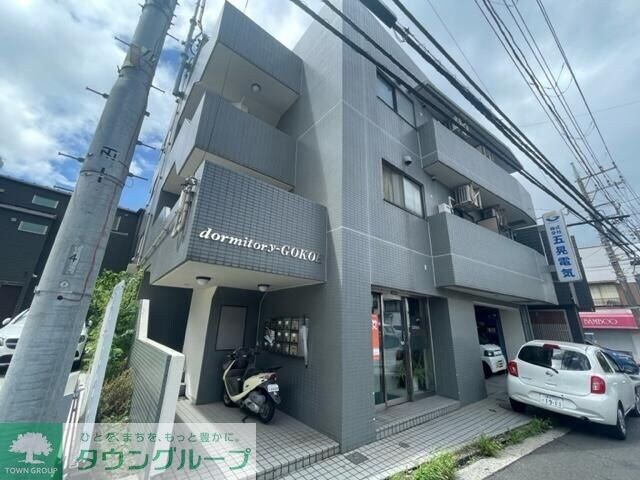 ドミトリーゴコーの物件外観写真