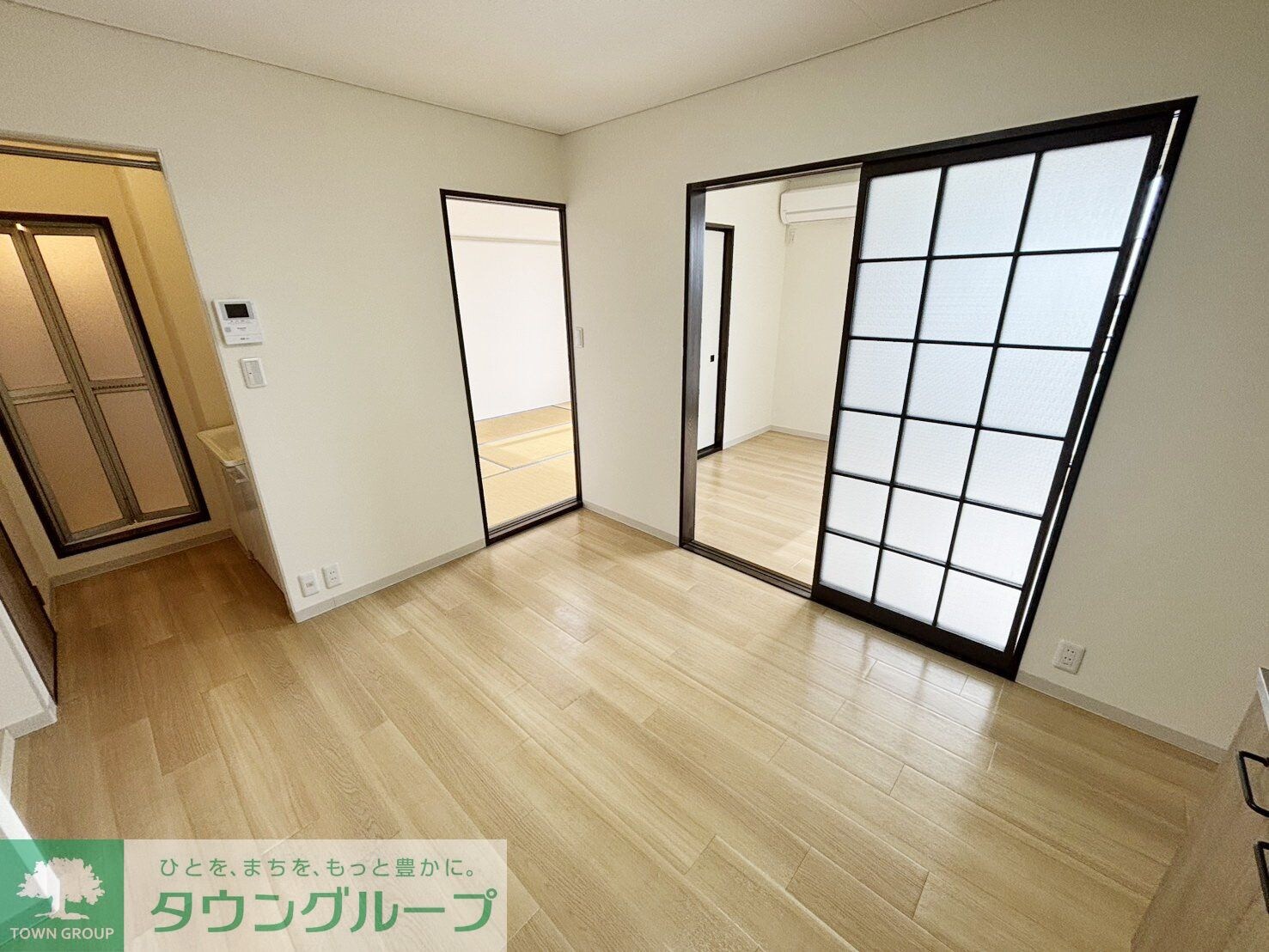 シャトル中山の物件内観写真