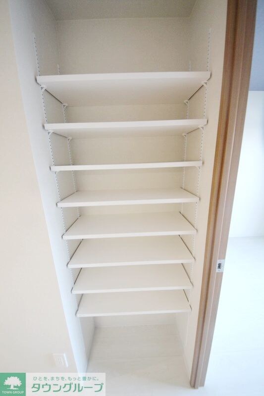 LOC'S SAGINUMAの物件内観写真